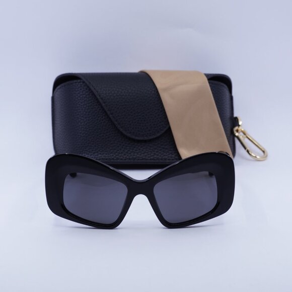 Loewe LW40128I 01A Cat Eye Sunglasses – Black\Smoke - Picture 3 of 10